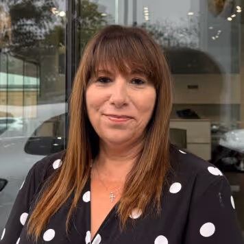 Photo of Carol Dellaratta